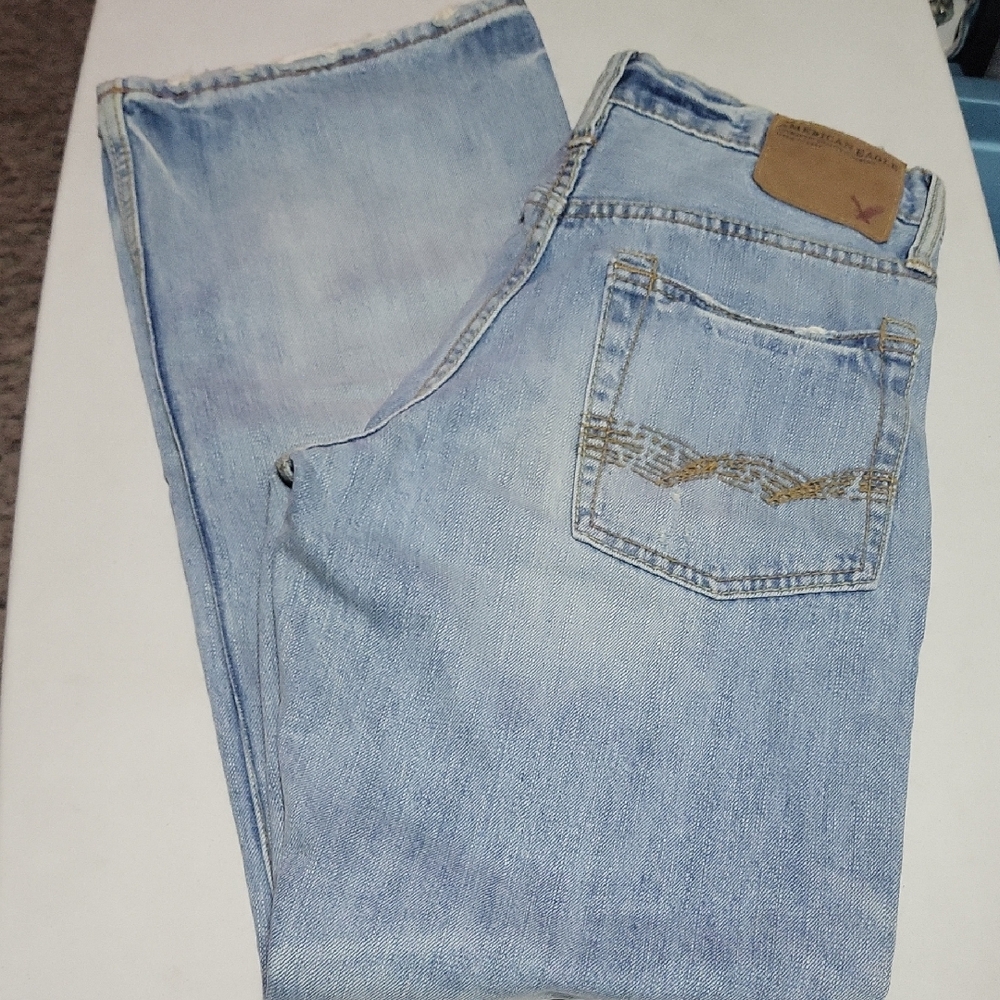 American Eagle Outfitters Distressed Jeans Size 28" x 30" NWT